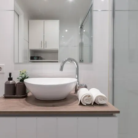 Centro De Vista Mar Marbella