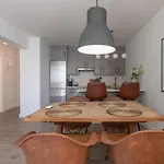 Centro De Vista Mar 아파트 *
